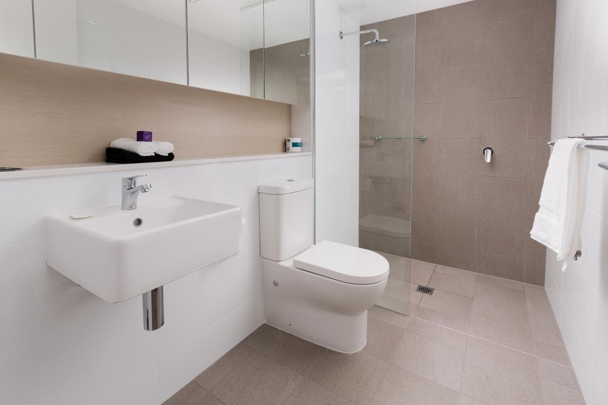 Hamilton Executive Apartment *