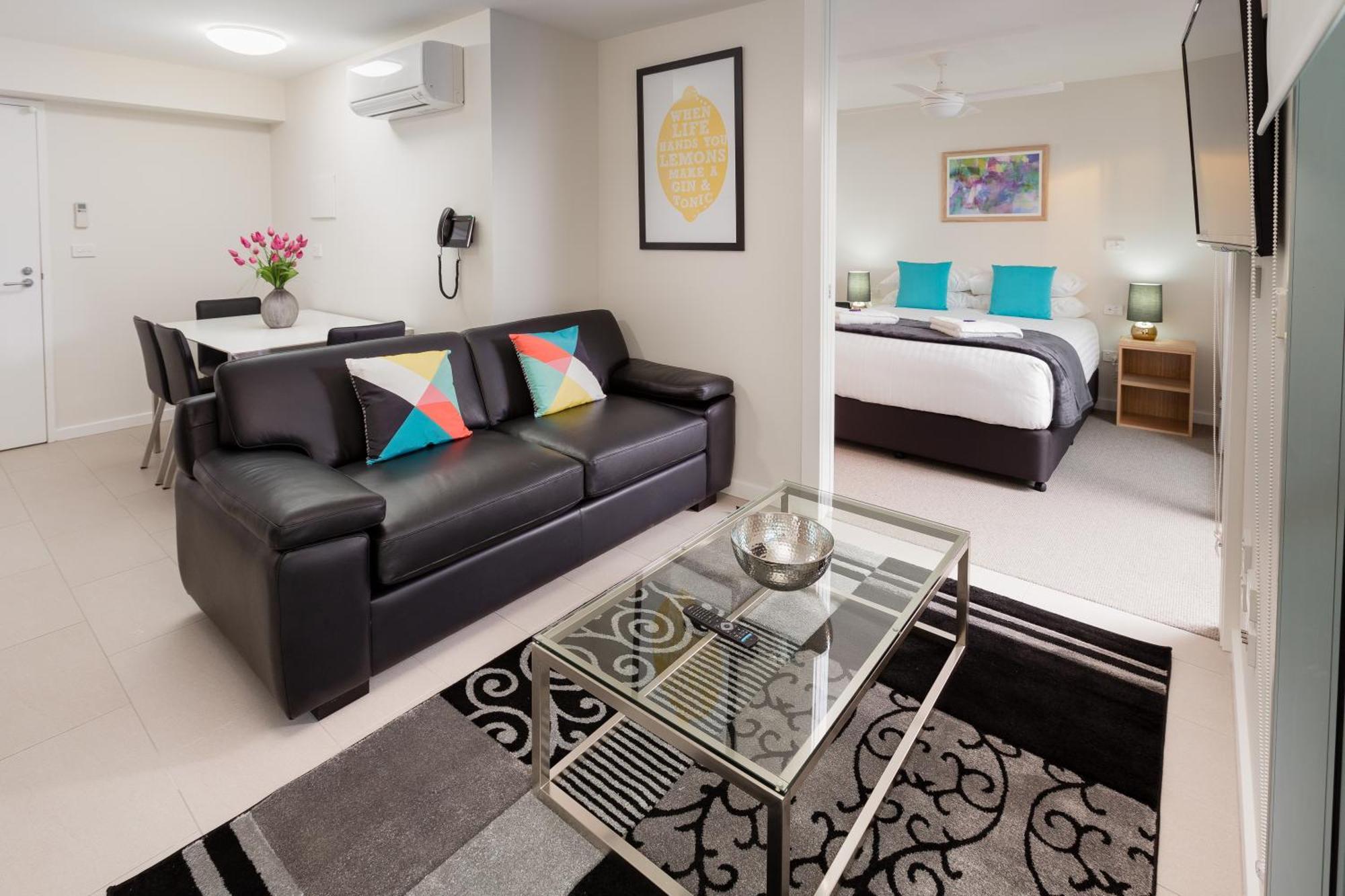 Hamilton Executive * Newcastle