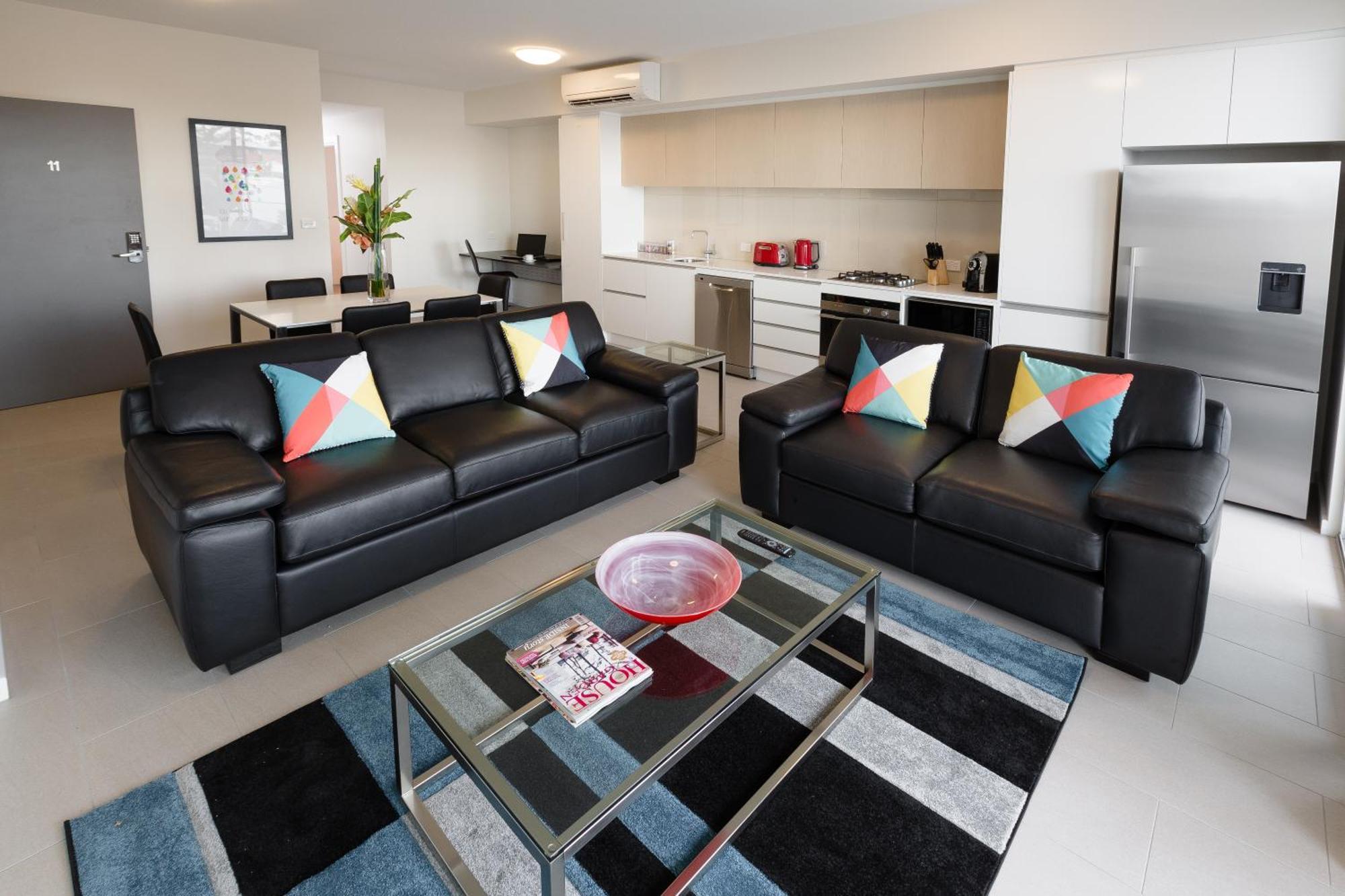 Hamilton Executive * Newcastle